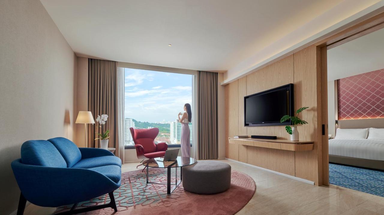 Amari Spice Penang Hotel บายันเลอปาส ภายนอก รูปภาพ A suite at the hotel