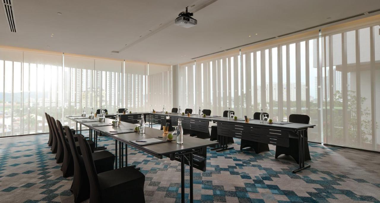 Amari Spice Penang Hotel บายันเลอปาส ภายนอก รูปภาพ Meeting room