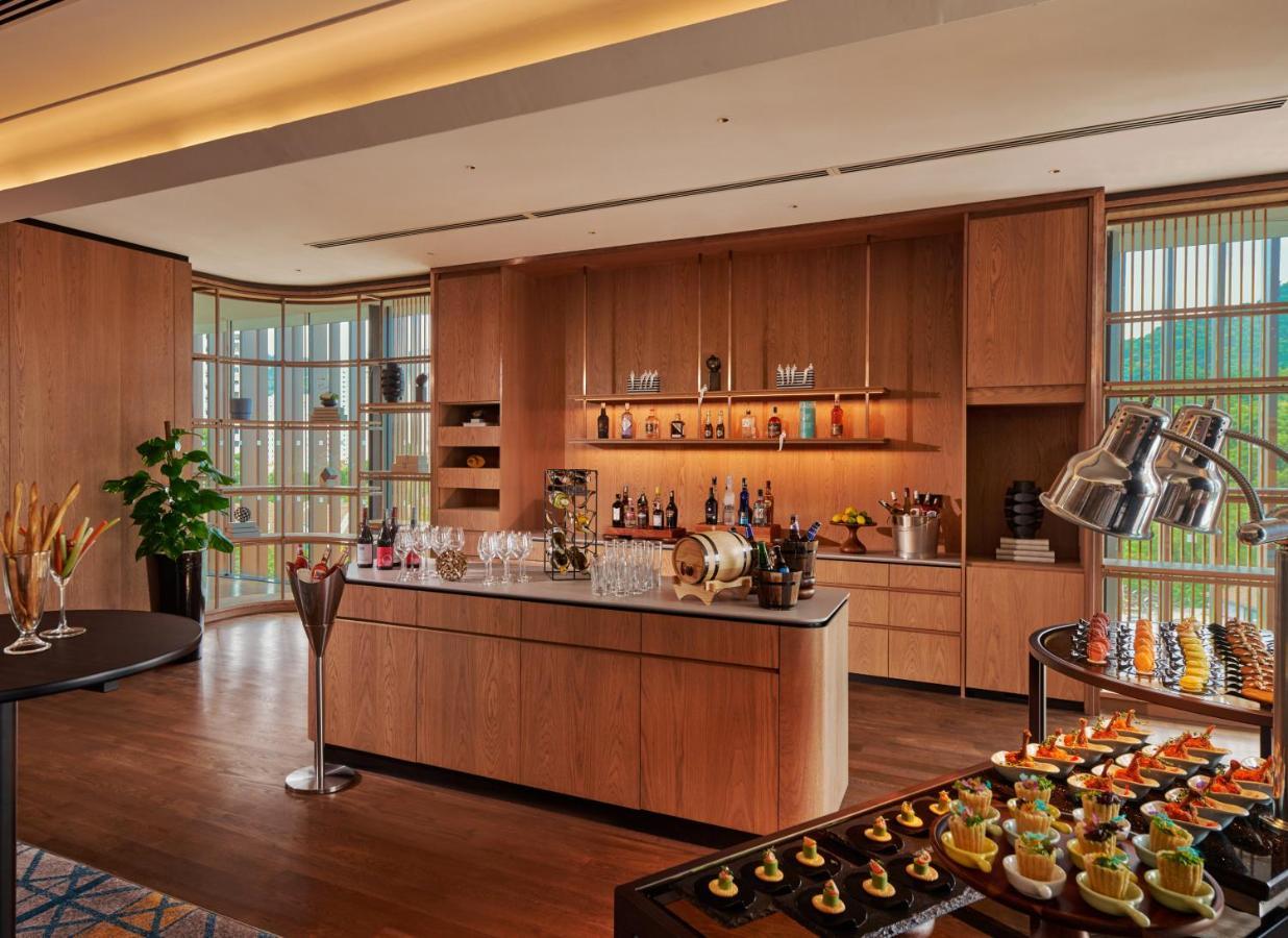 Amari Spice Penang Hotel บายันเลอปาส ภายนอก รูปภาพ The Club at KLIA