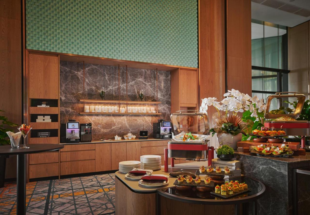 Amari Spice Penang Hotel บายันเลอปาส ภายนอก รูปภาพ The Coffee Bar