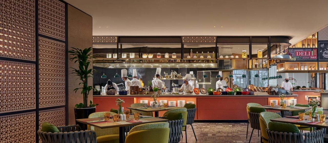 Amari Spice Penang Hotel บายันเลอปาส ภายนอก รูปภาพ The Kitchen Table